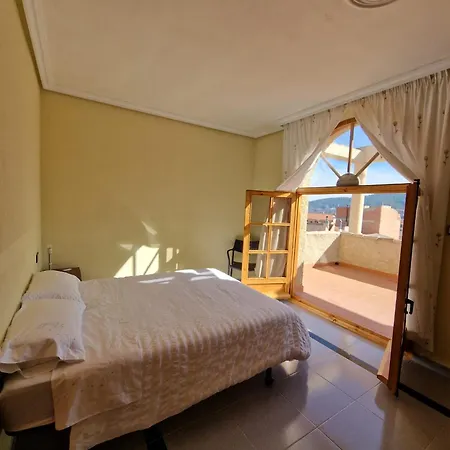 Dulces-piscina Privada Holiday home Letur